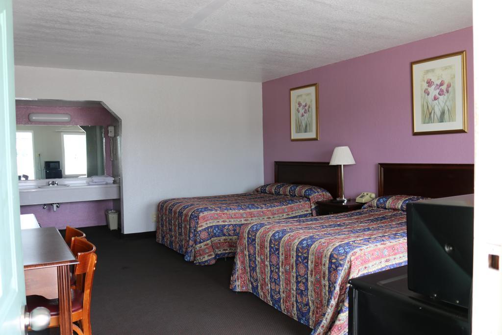 Budget Inn Jasper Room photo