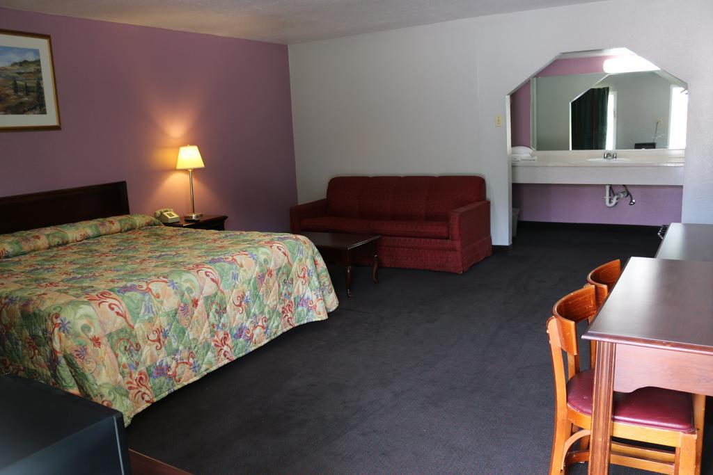 Budget Inn Jasper Room photo